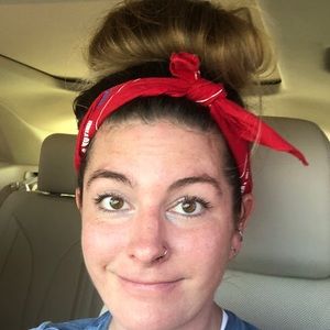 Meet your Posher, Kara